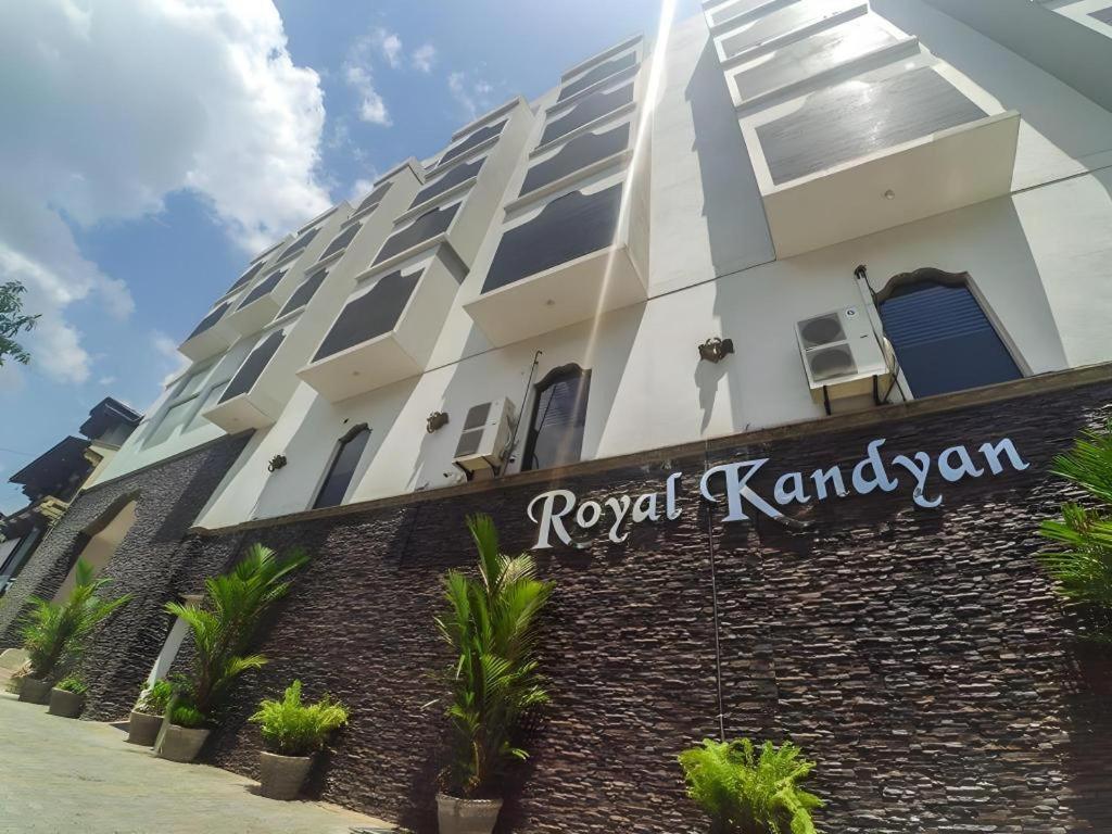 Royal Kandyan Exterior photo
